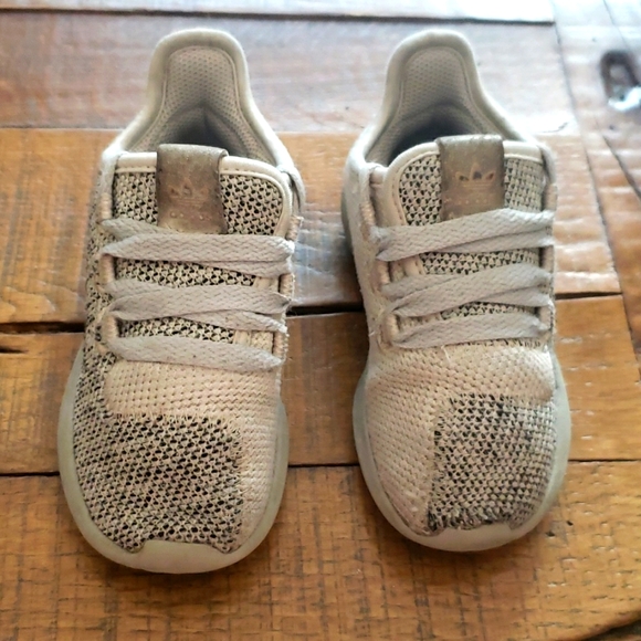 Adidas Tubular Shadow Trainer Toddler Size 7.5 - Picture 3 of 5